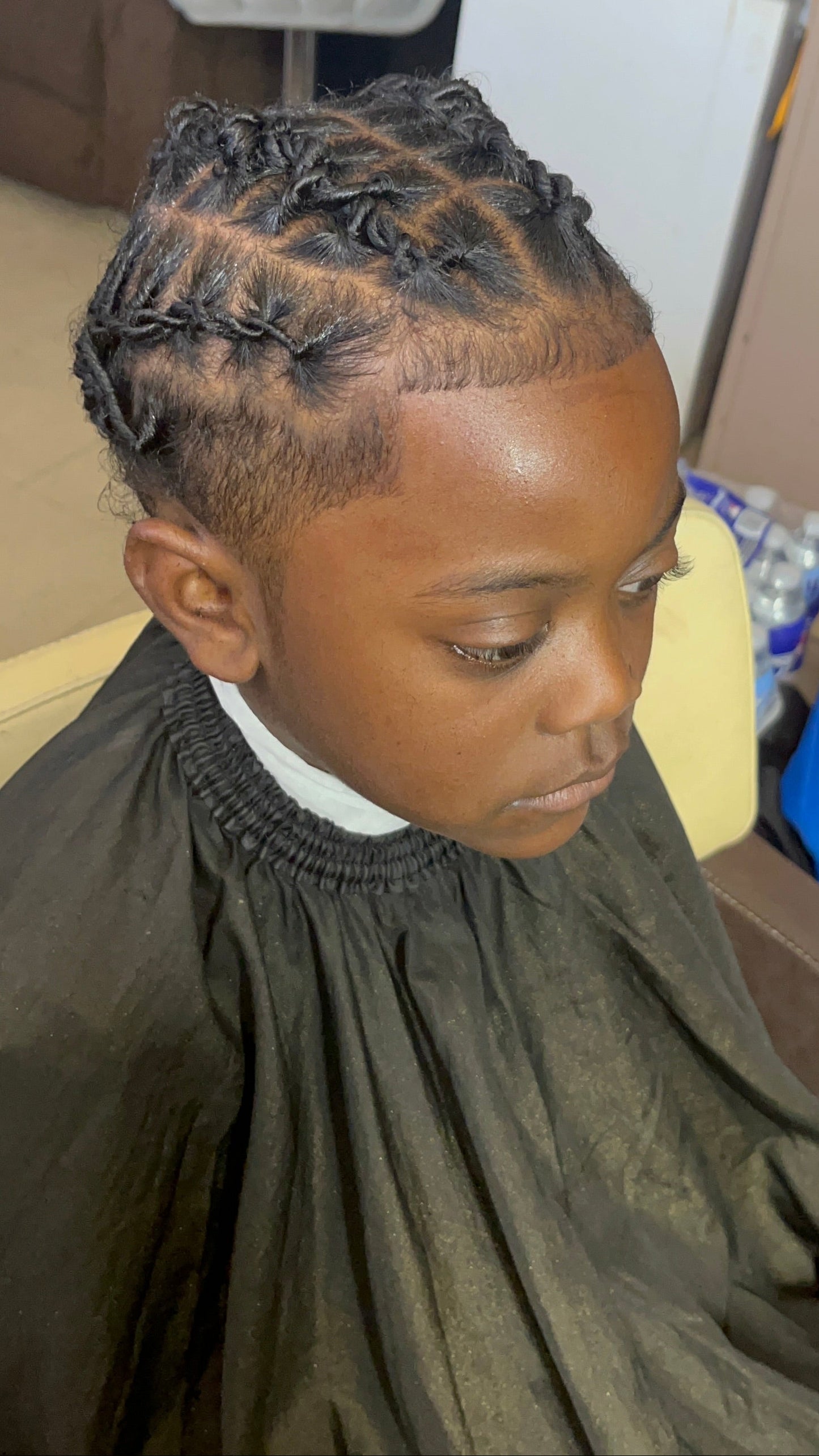 ✂️ Children’s Haircut – Clean, Cool & Comfortable