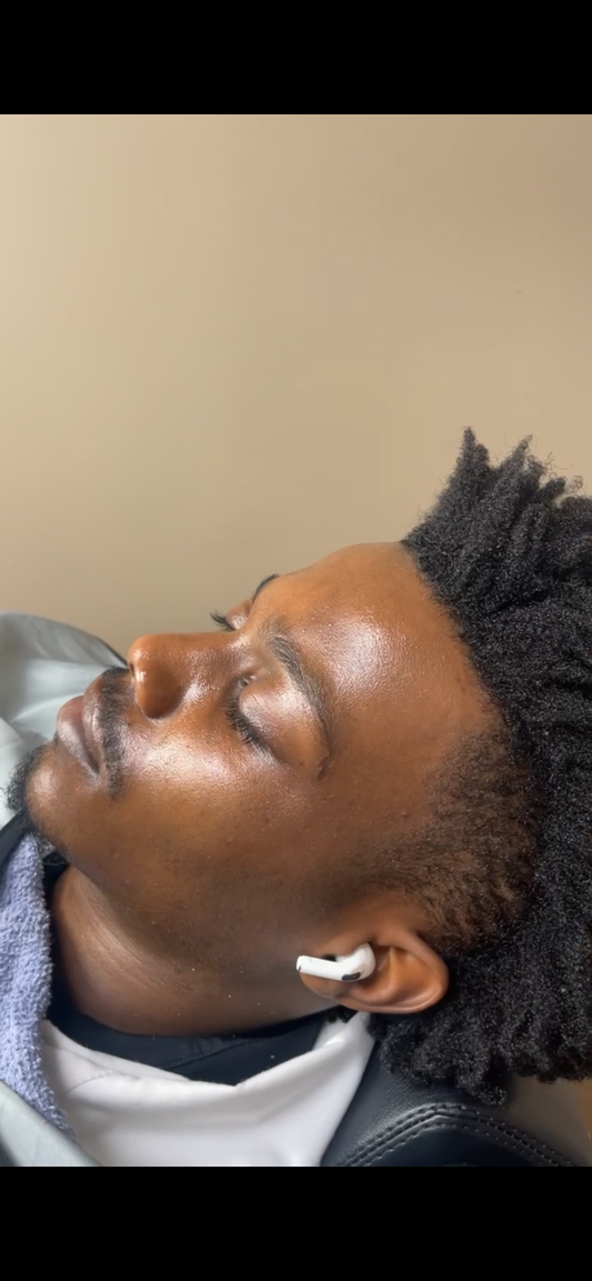 🧖‍♂️ Deep Cleansing Facial – Refresh, Rehydrate & Glow