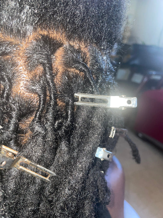 🔁 Loc Retwist – Clean Roots, Fresh Look