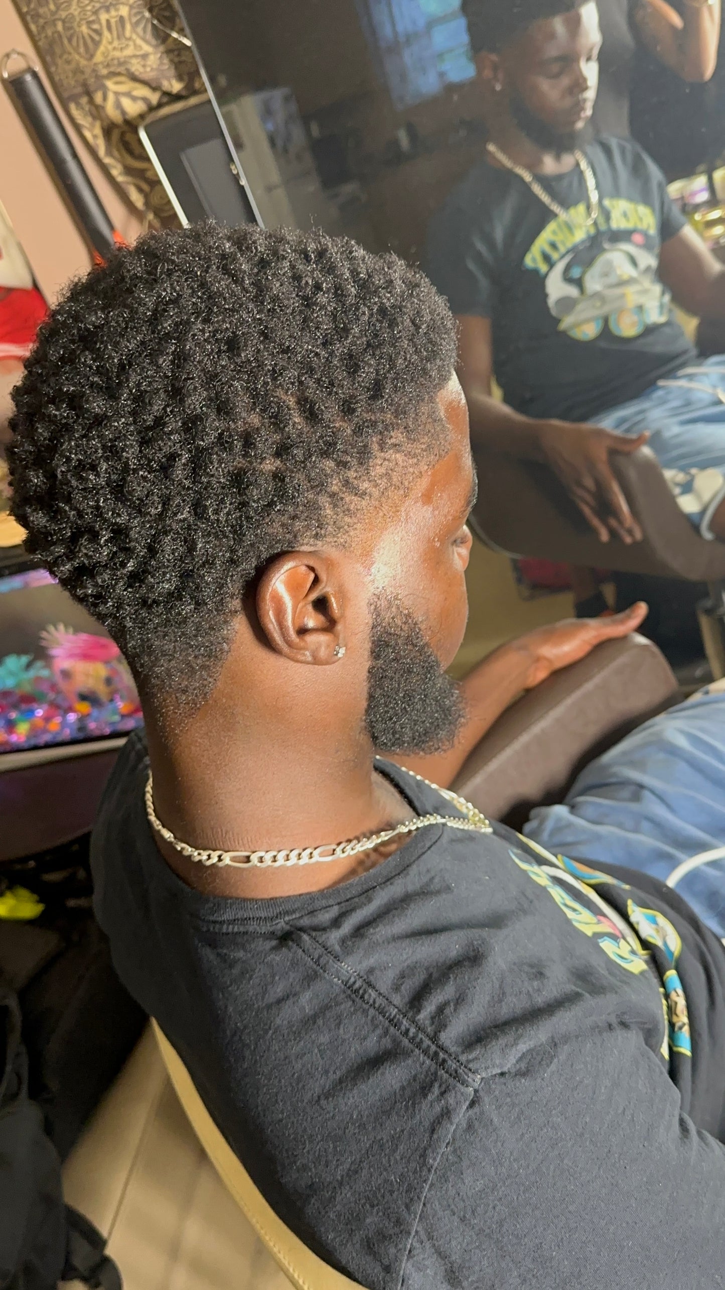 💈Classic Men's Haircut – Clean & Sharp (No Enhancements)