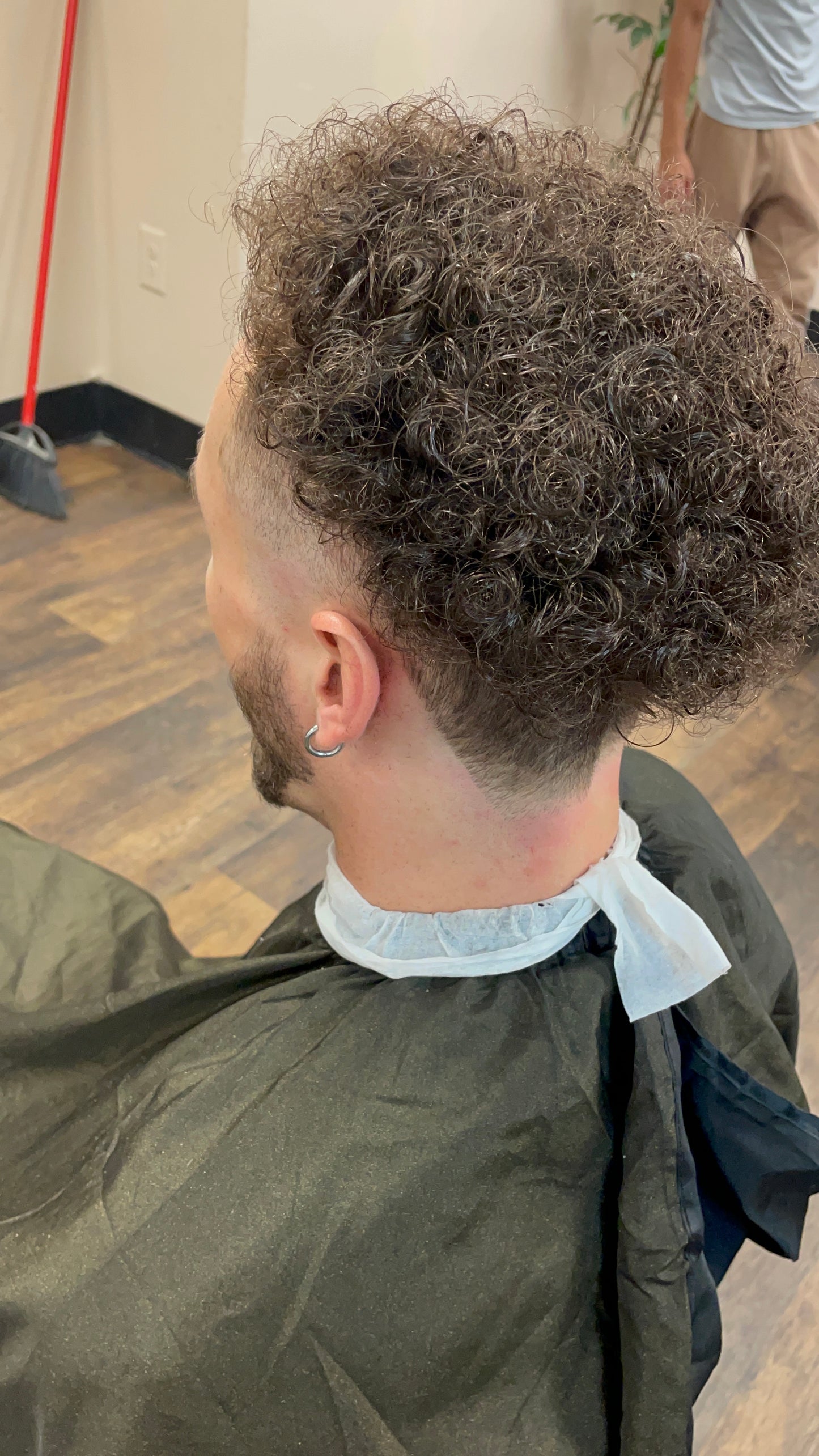 💈Classic Men's Haircut – Clean & Sharp (No Enhancements)